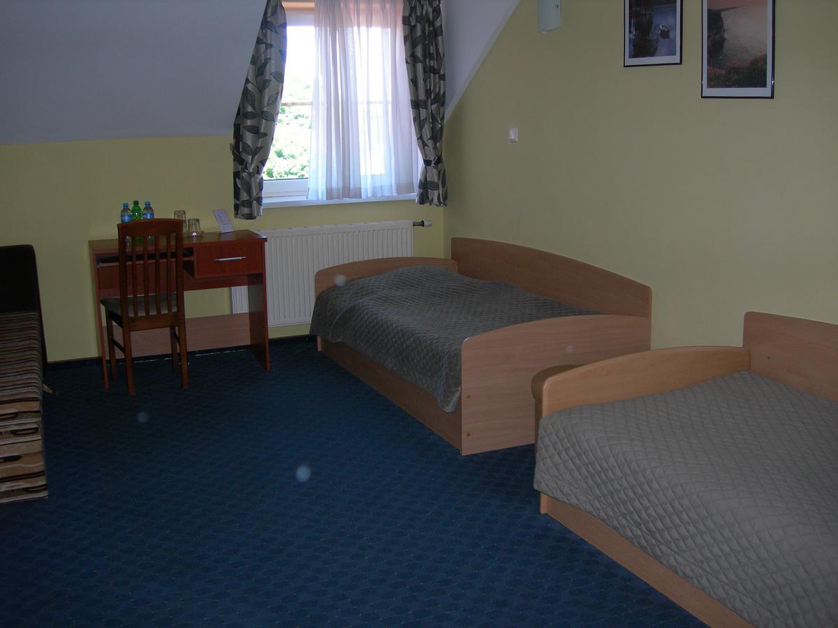 Zajazd Podjadek Osjaków Extérieur photo