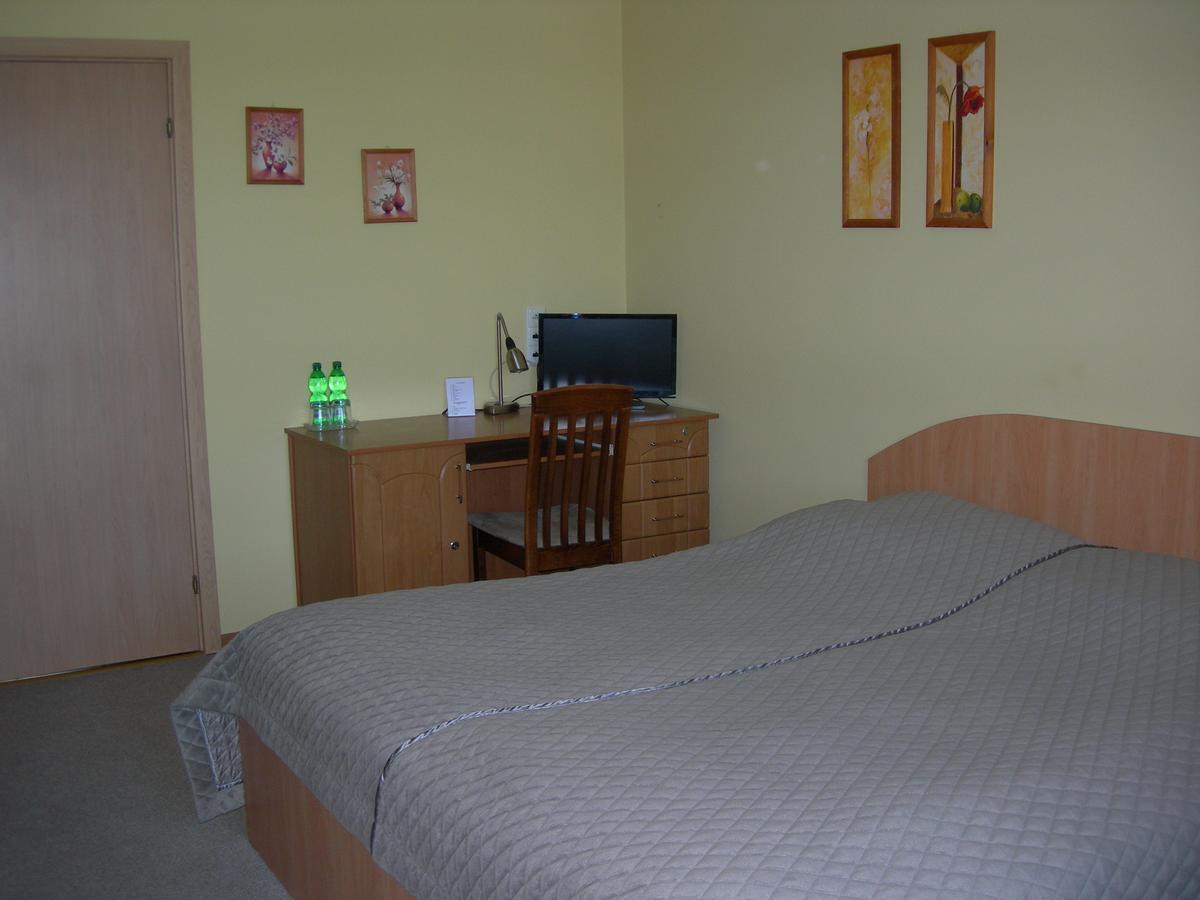 Zajazd Podjadek Osjaków Extérieur photo