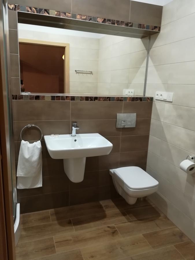 Zajazd Podjadek Osjaków Extérieur photo