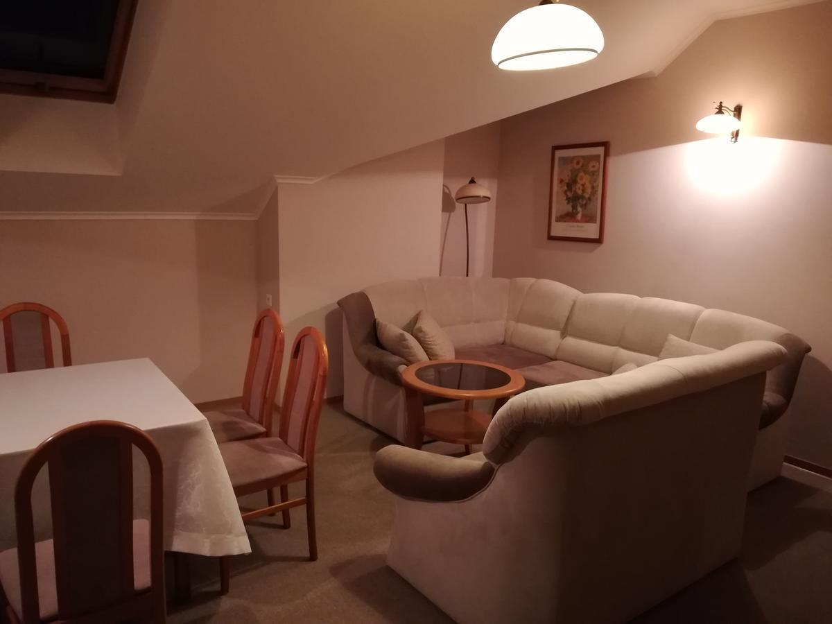 Zajazd Podjadek Osjaków Extérieur photo